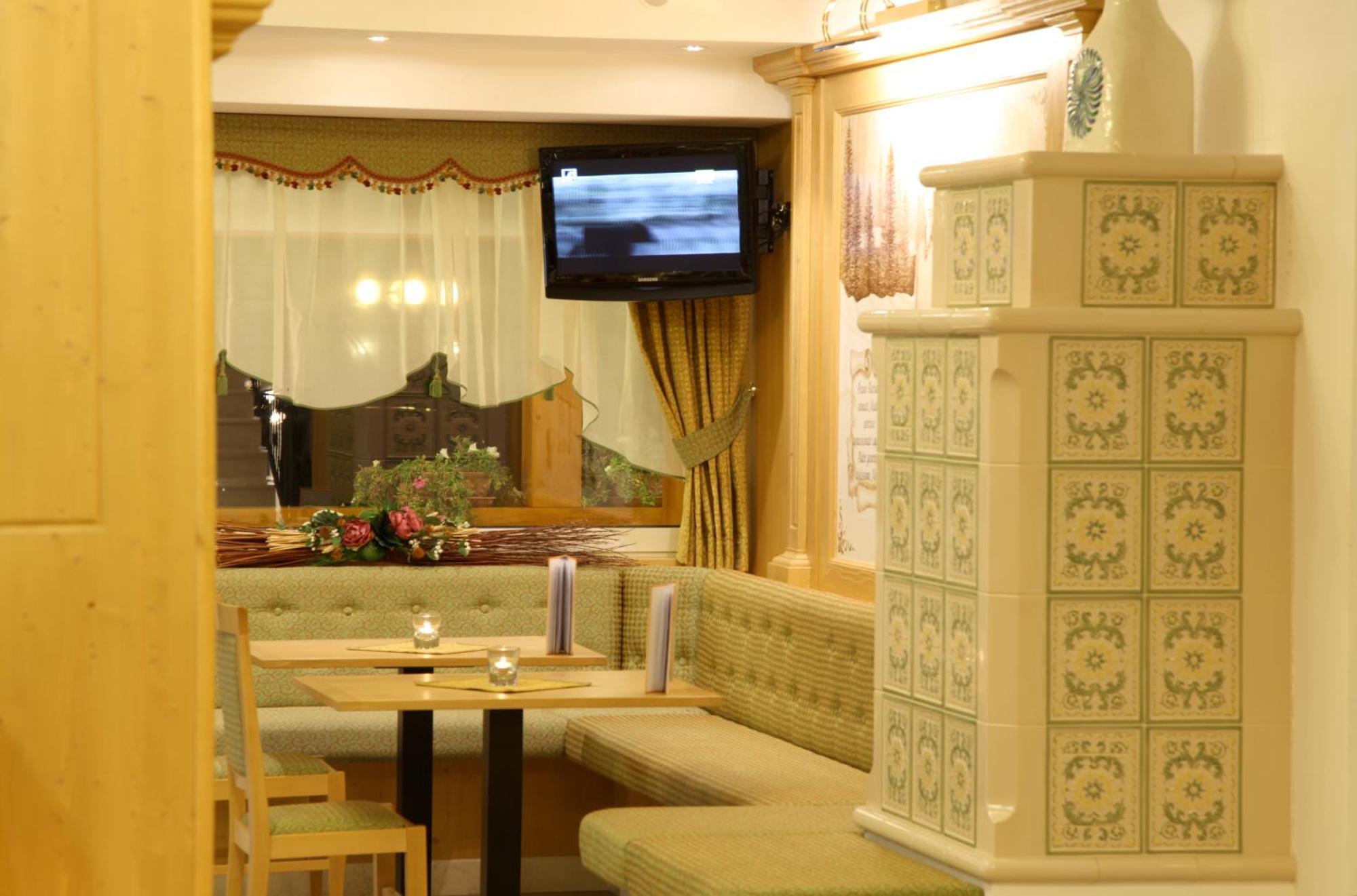 Hotel Gran Vacanze Rooms & Apartments Димаро Экстерьер фото