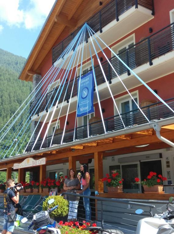 Hotel Gran Vacanze Rooms & Apartments Димаро Экстерьер фото