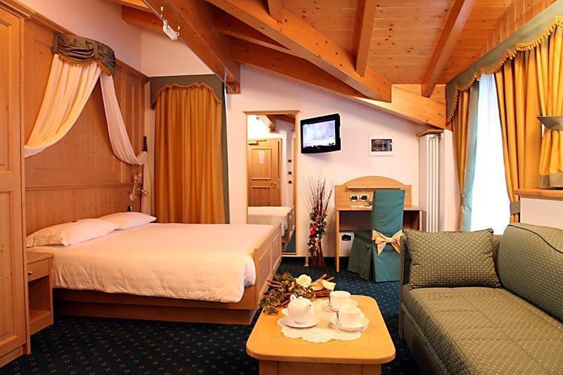 Hotel Gran Vacanze Rooms & Apartments Димаро Номер фото